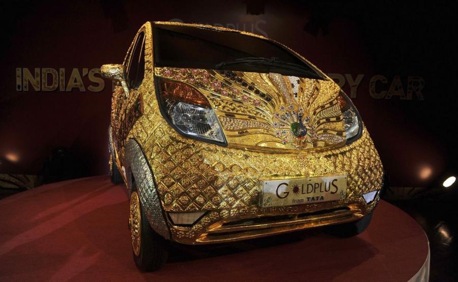  Tata Nano Gold Plus 2011 года  (фото 23 из 26)